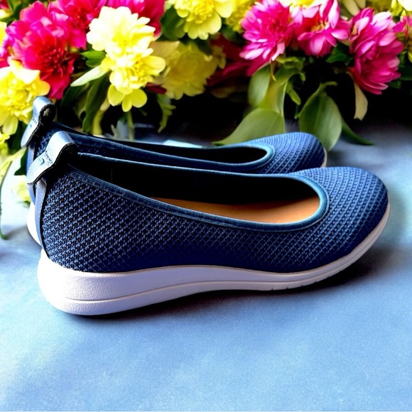 Preppy 🌸 Susina Wedge Slip-on Shoes Blue - Size 8B -Comfort Classic Summer Shoes - Picture 5 of 16